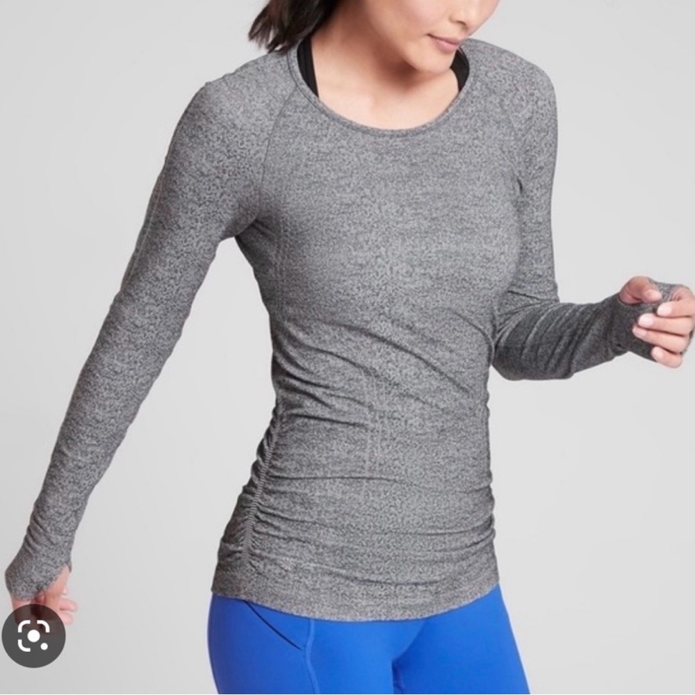 Athleta Heather Gray Long Sleeve Women's Tee